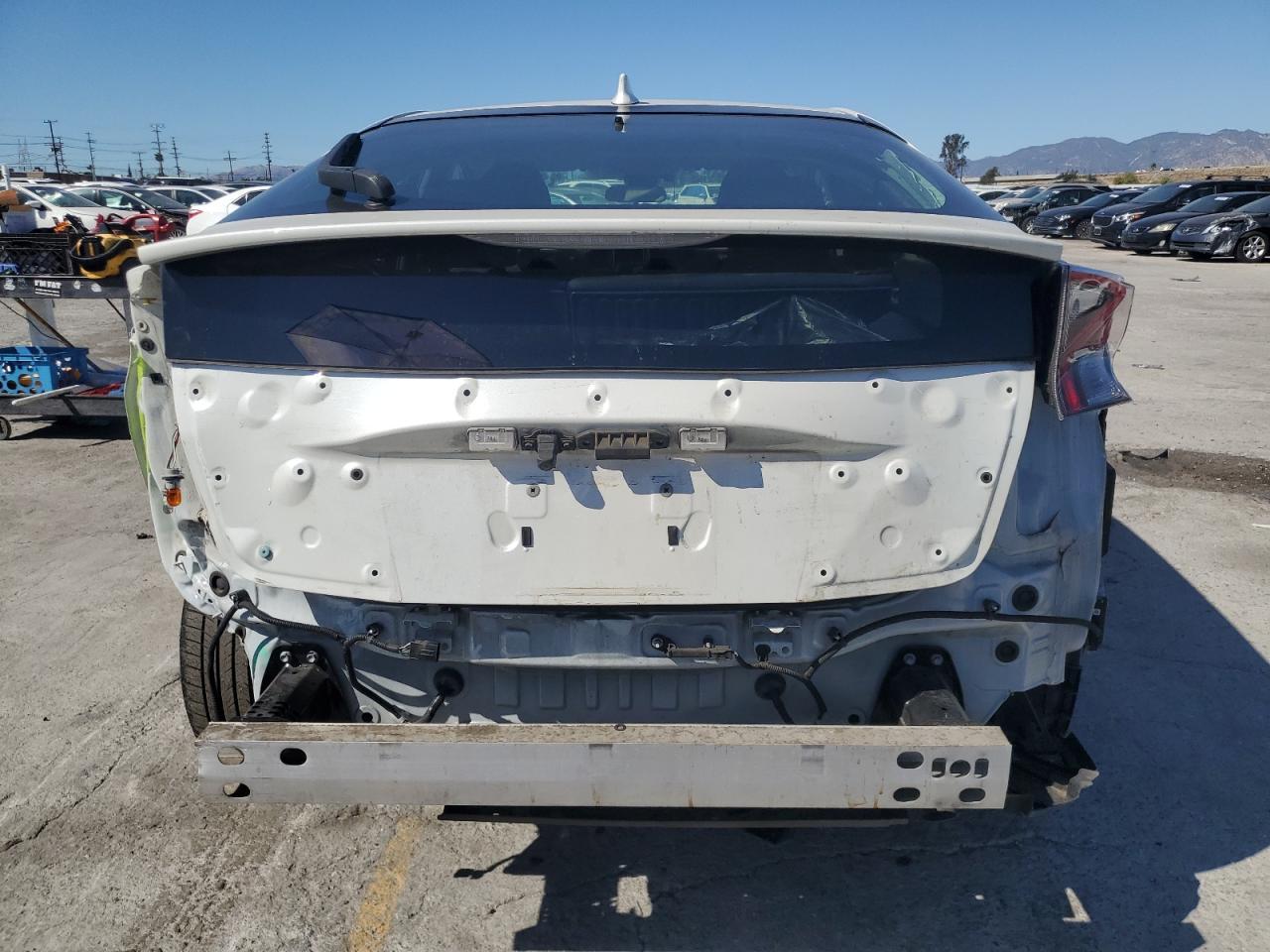 2017 TOYOTA PRIUS