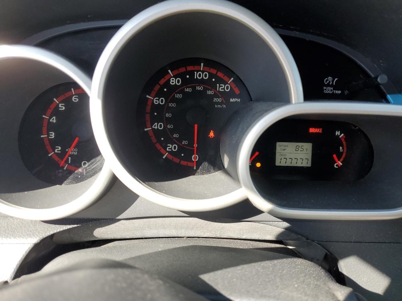 2010 TOYOTA COROLLA