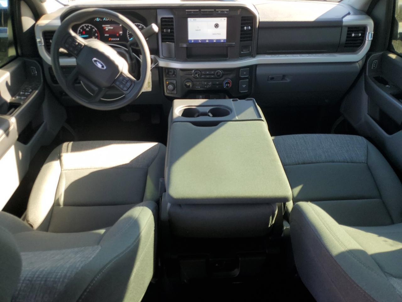 2024 FORD F-250