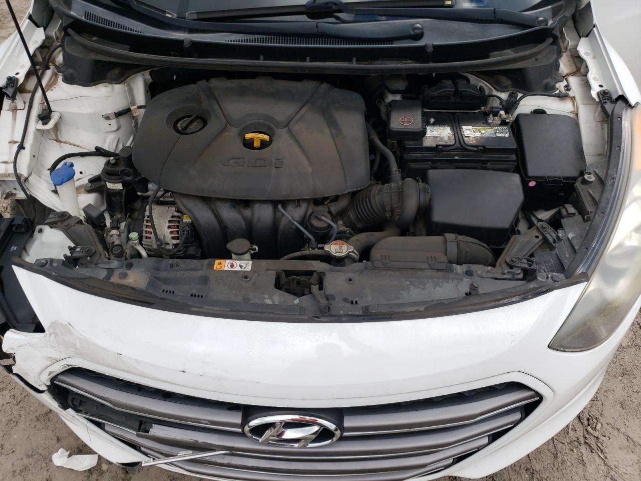 2016 HYUNDAI ELANTRA
