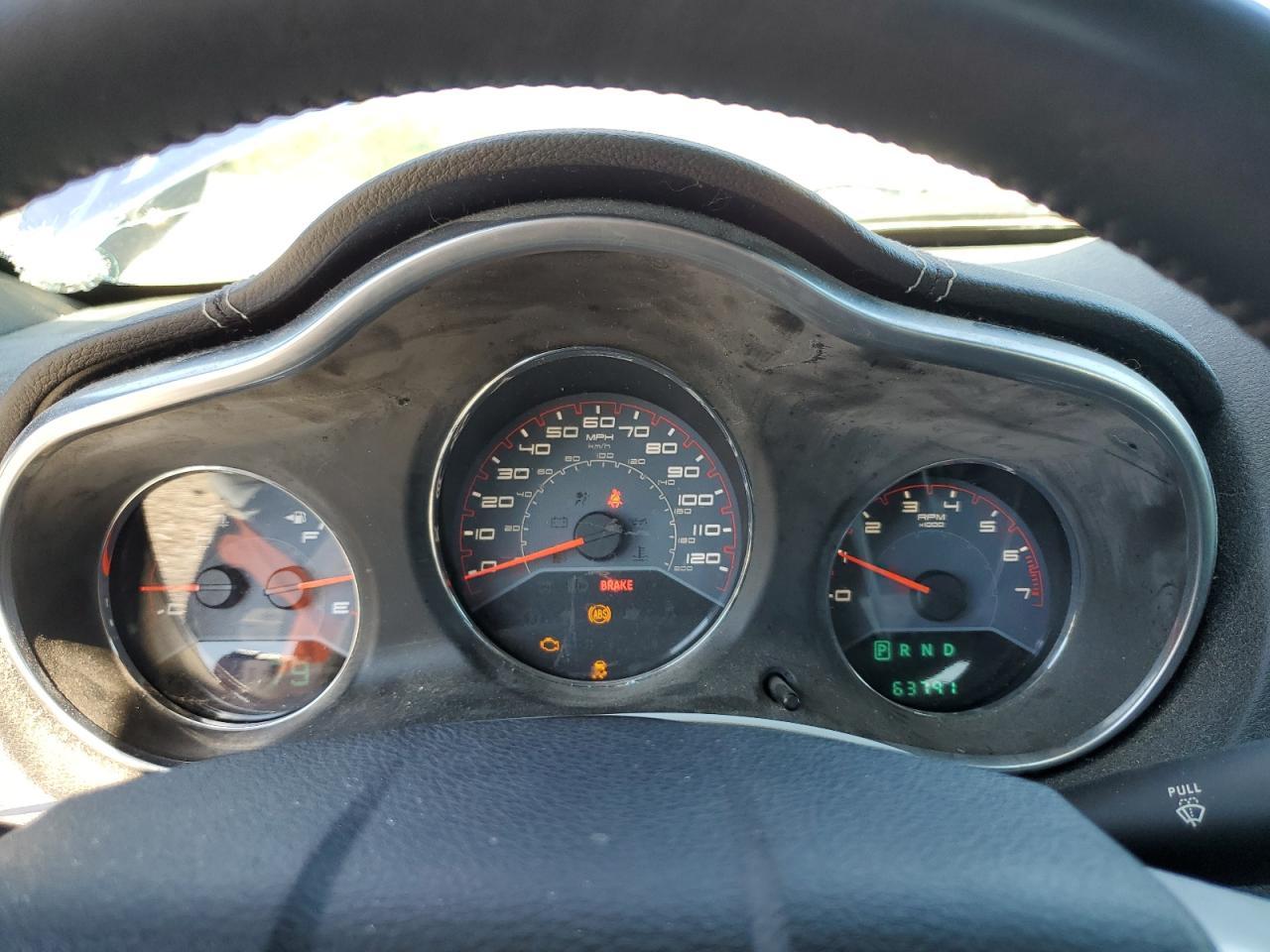 2013 DODGE Avenger