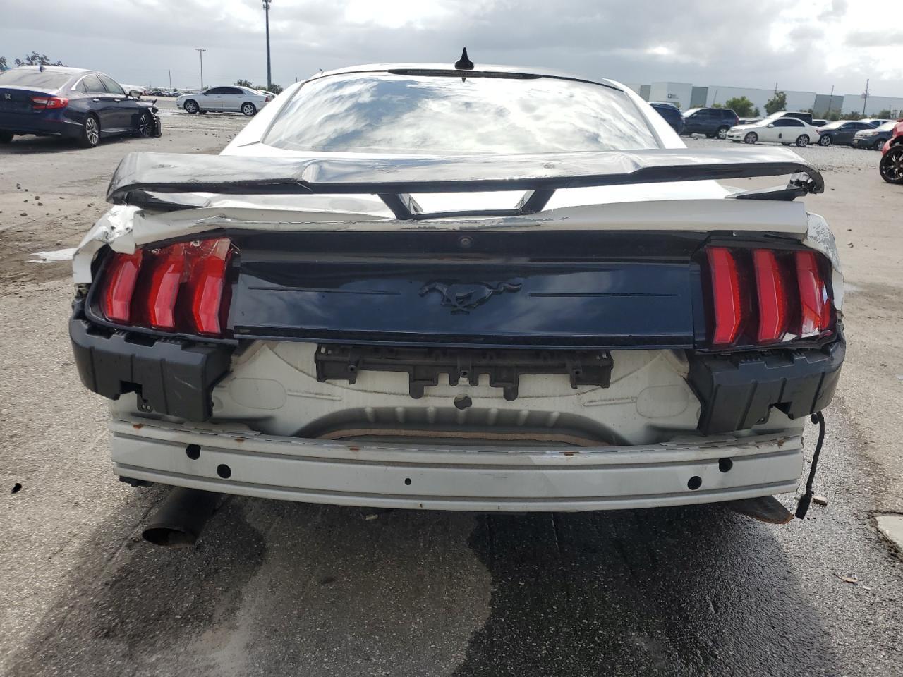 2020 FORD MUSTANG