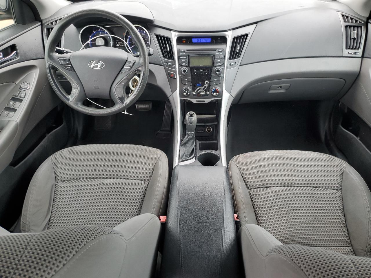 2012 HYUNDAI SONATA