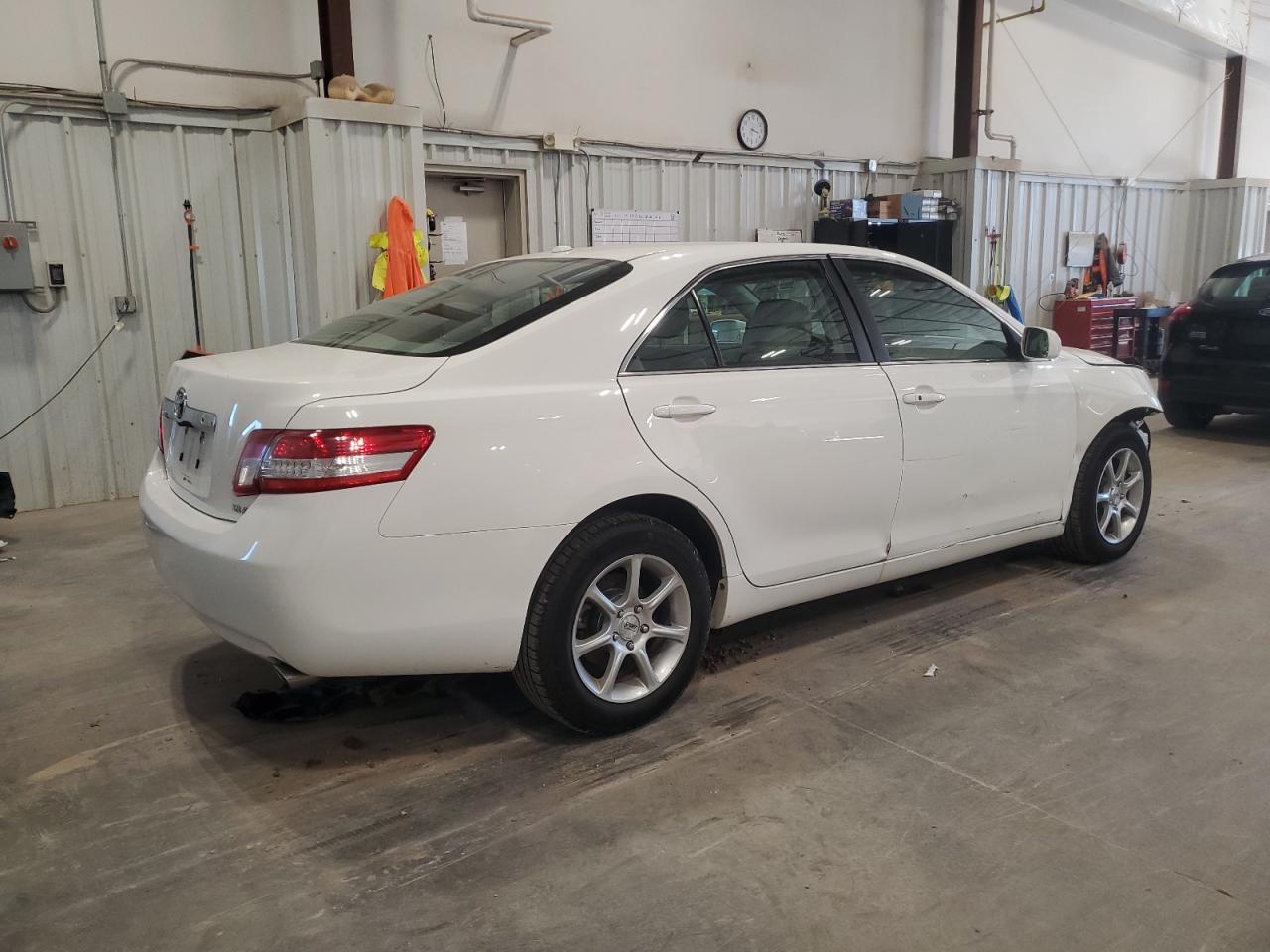 2010 TOYOTA CAMRY
