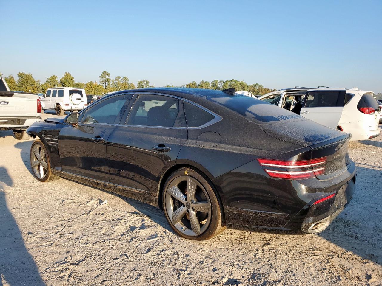 2025 GENESIS G80
