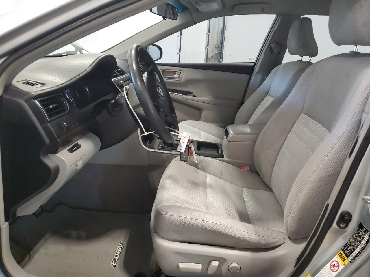 2016 TOYOTA CAMRY