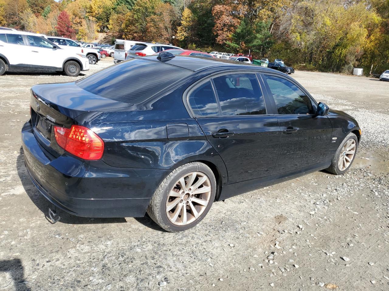 2011 BMW 3 SERIES