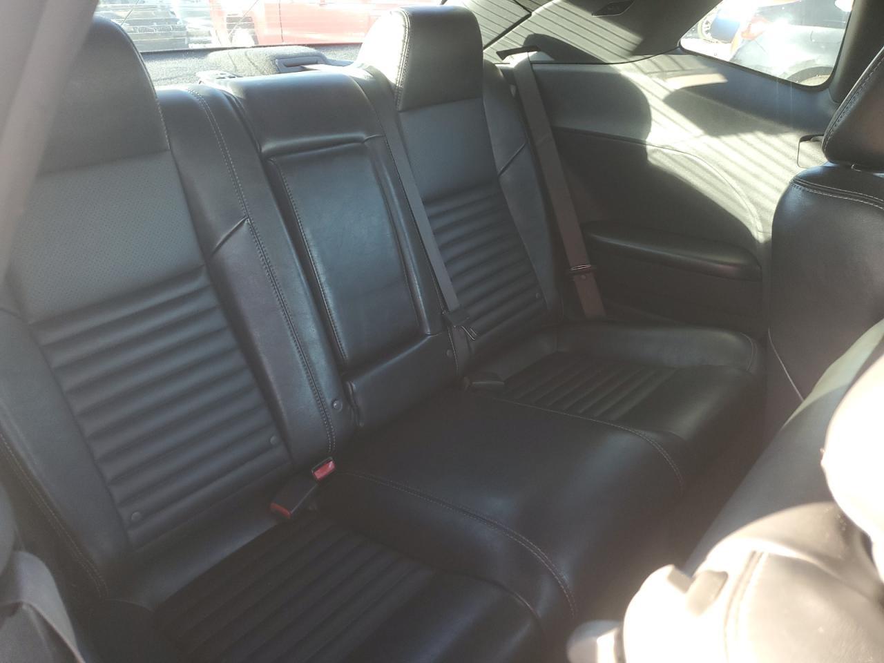 2010 DODGE Challenger