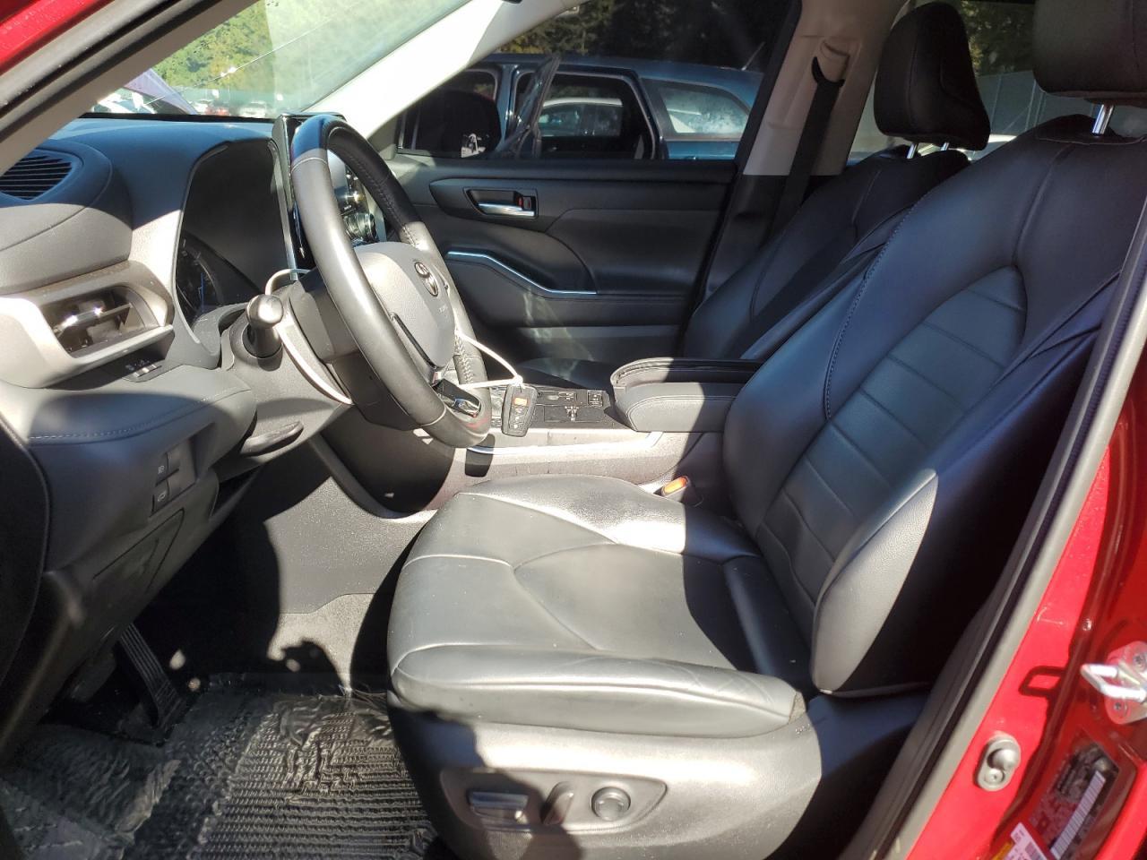 2021 TOYOTA HIGHLANDER