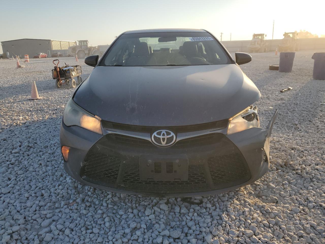 2017 TOYOTA CAMRY