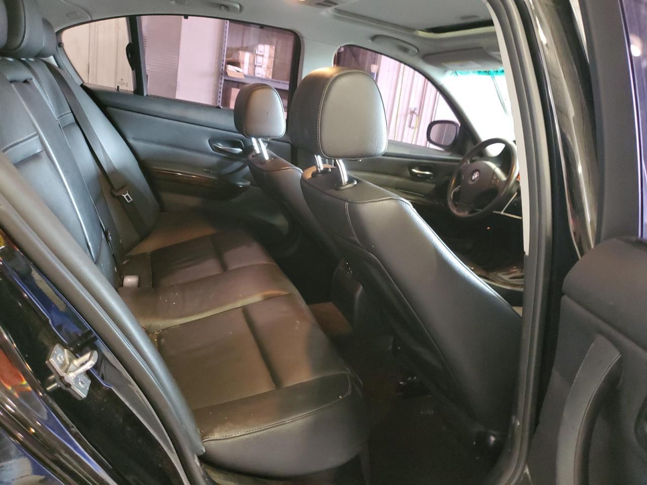 2011 BMW 3 SERIES