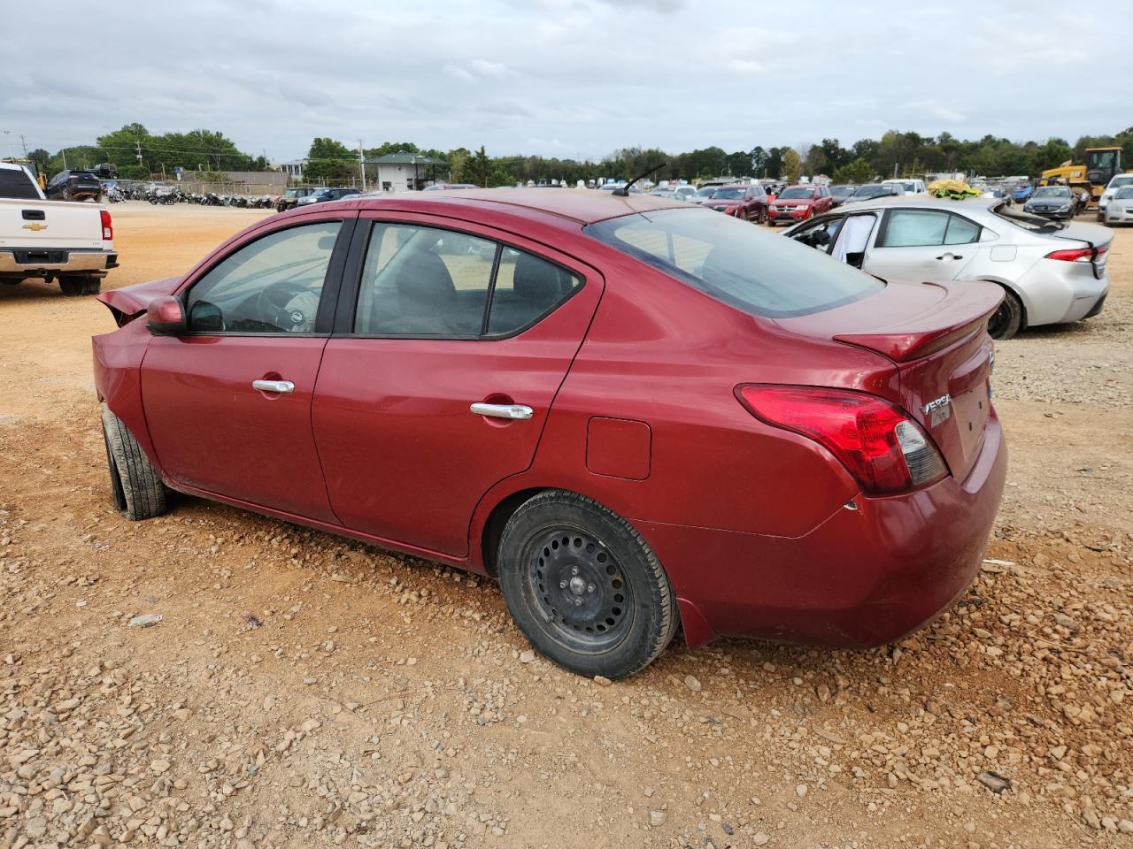 2014 NISSAN VERSA