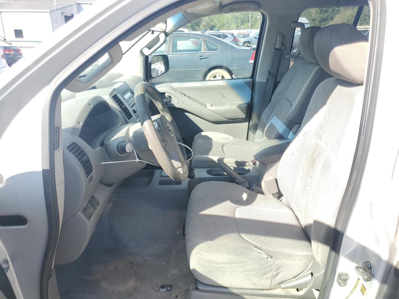 2012 NISSAN Frontier
