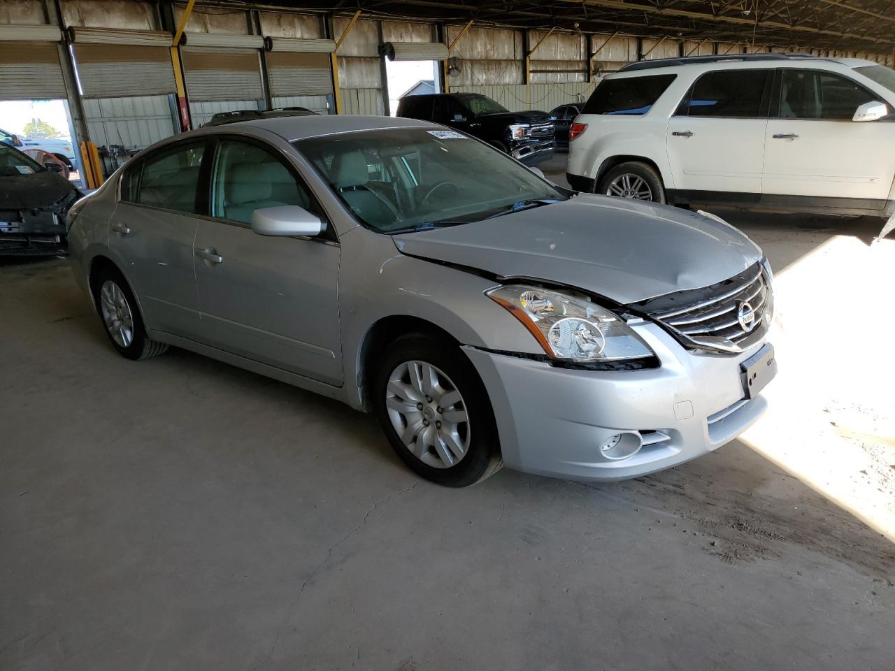 2010 NISSAN ALTIMA