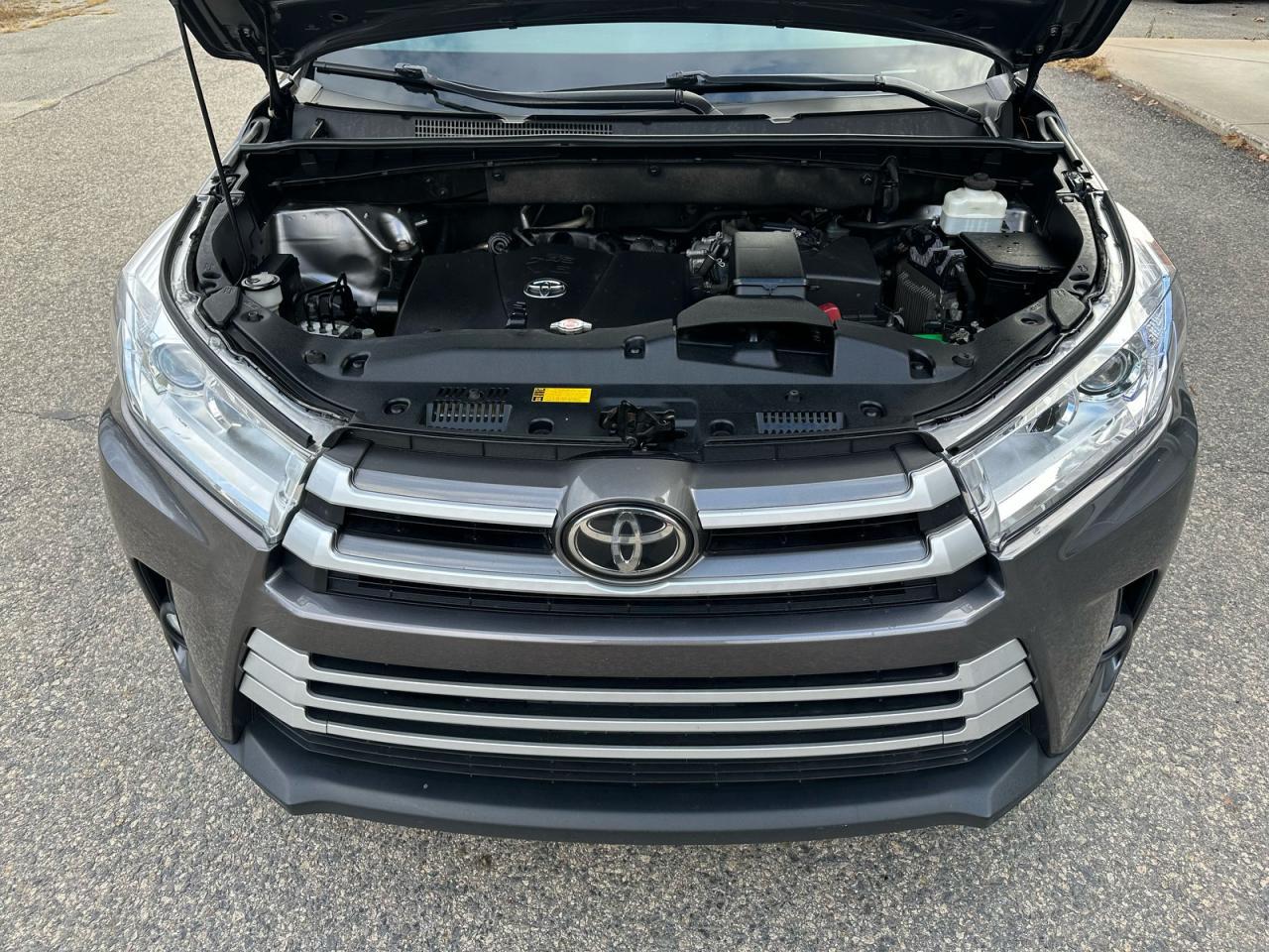 2019 TOYOTA HIGHLANDER