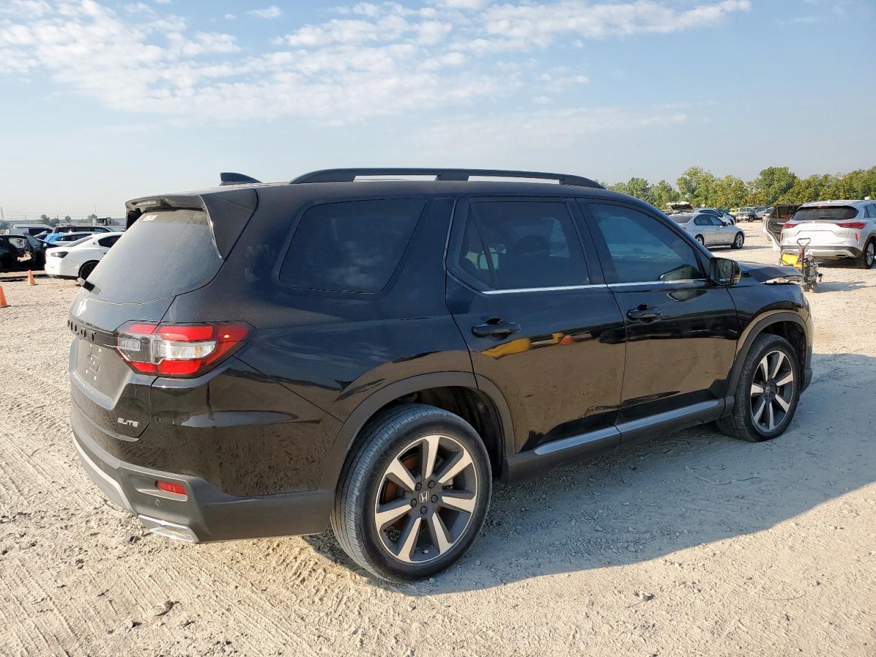 2023 HONDA PILOT