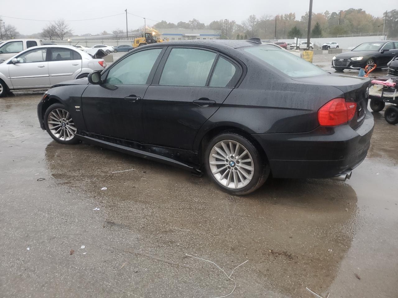 2011 BMW 3 SERIES