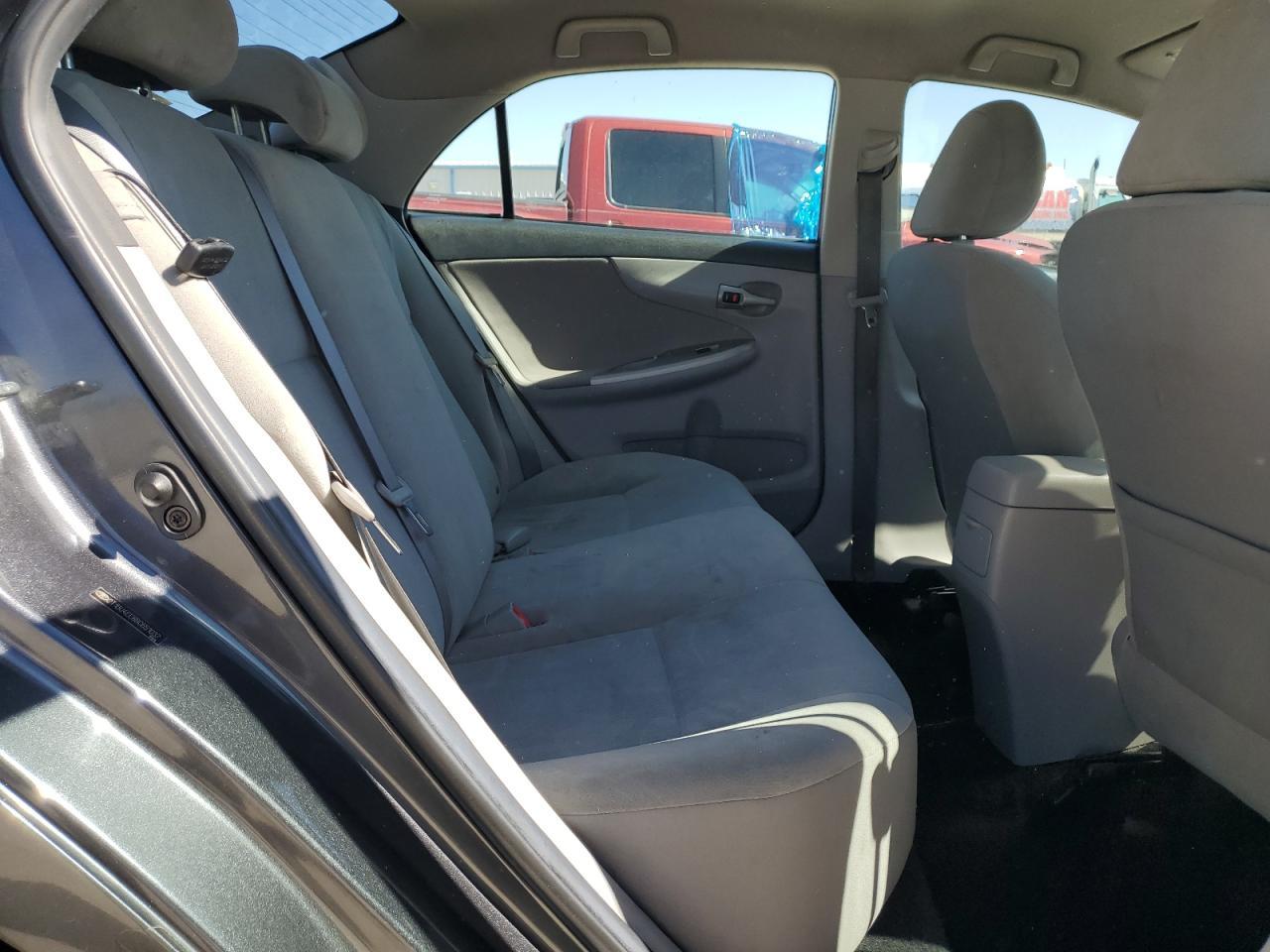 2011 TOYOTA COROLLA