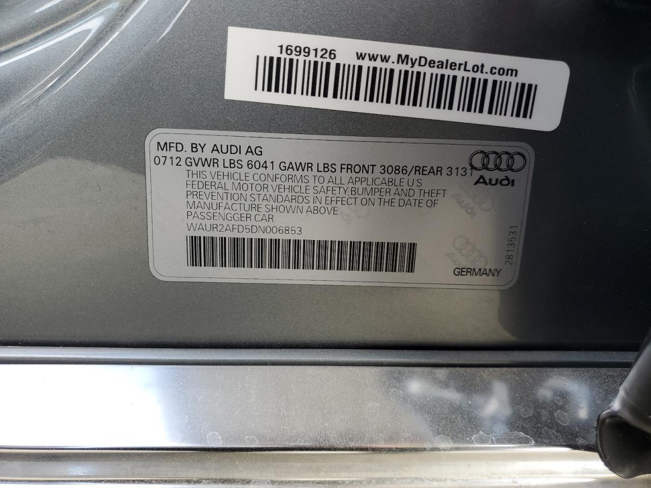 2013 AUDI A8