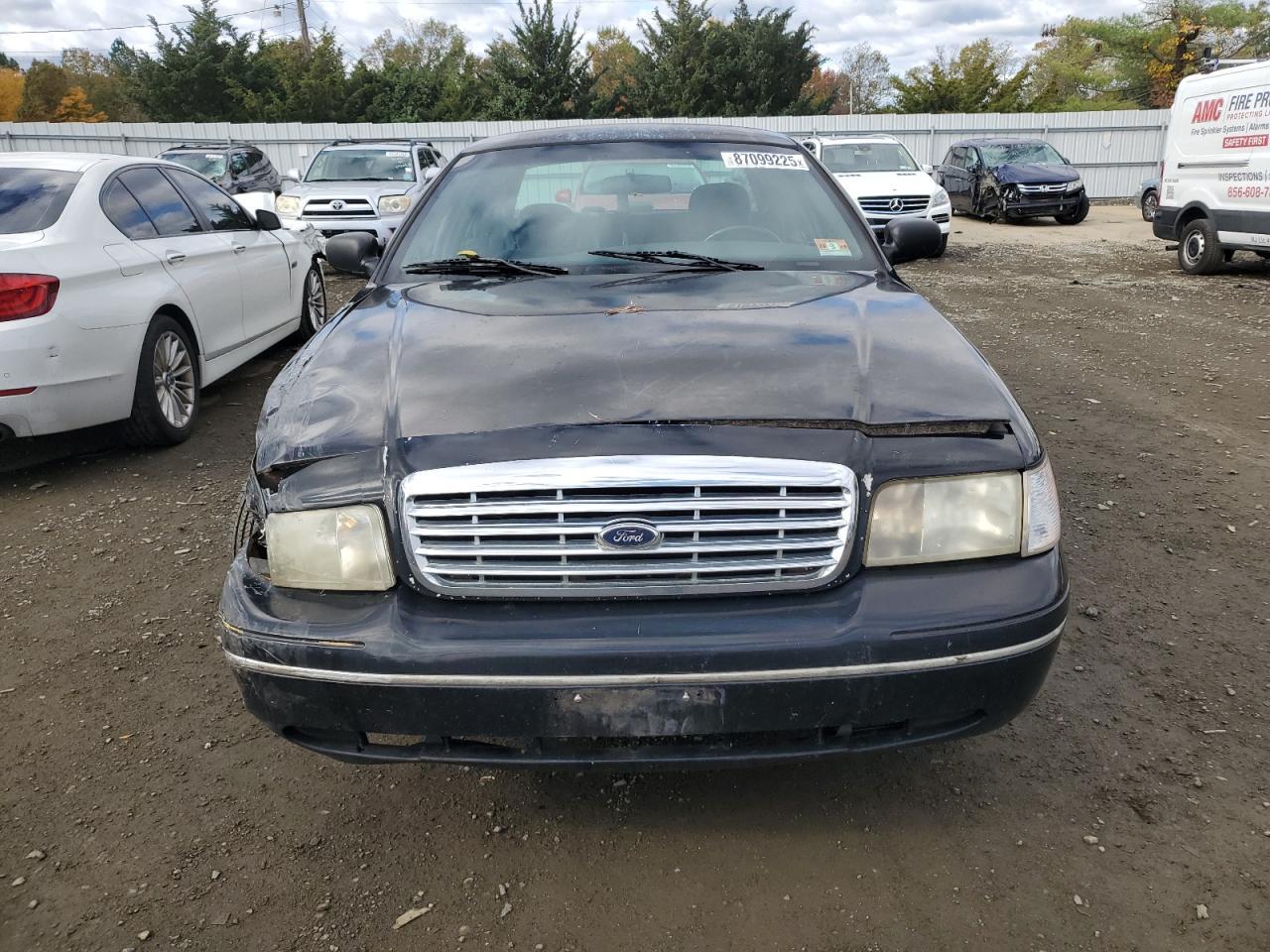 2005 FORD Crown Victoria