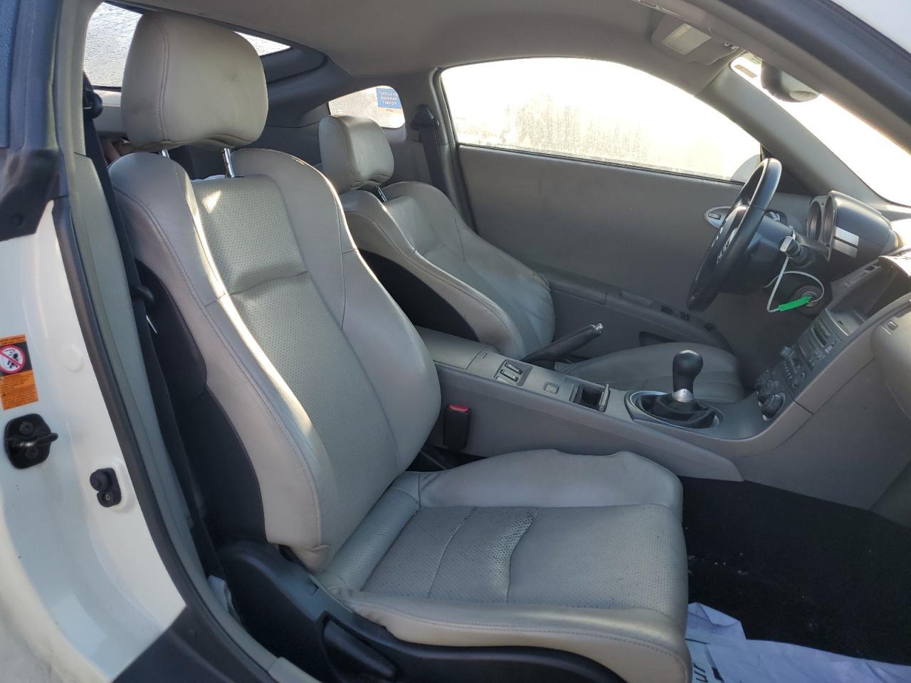2003 NISSAN Z