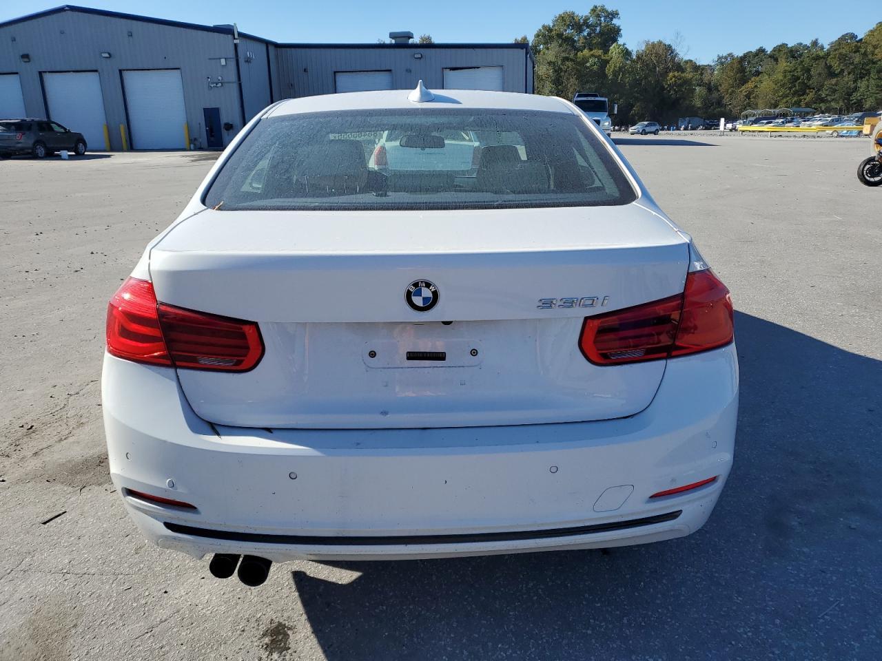 2017 BMW 3 SERIES