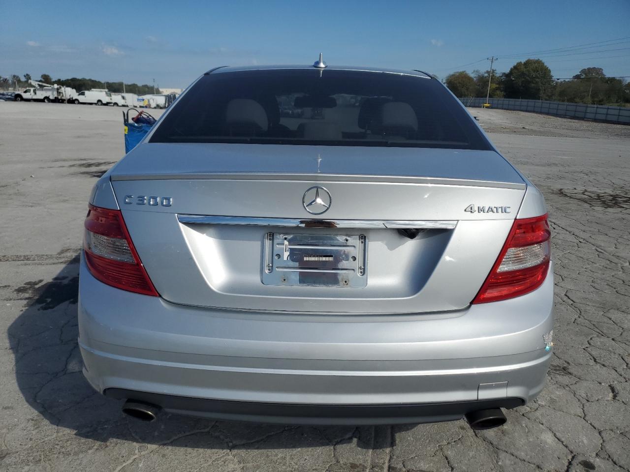 2011 MERCEDES-BENZ C-CLASS