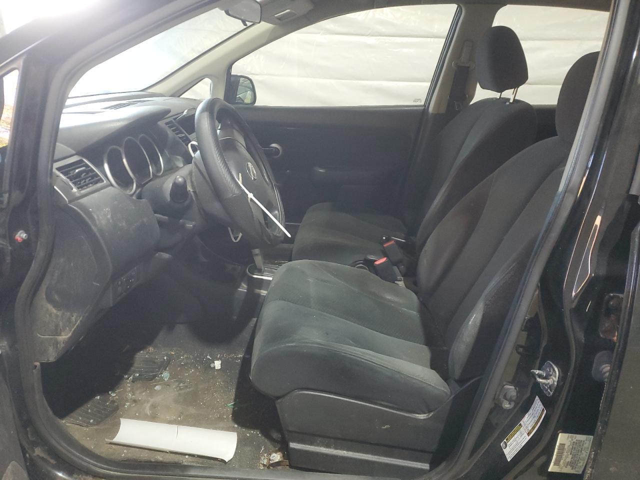 2010 NISSAN VERSA