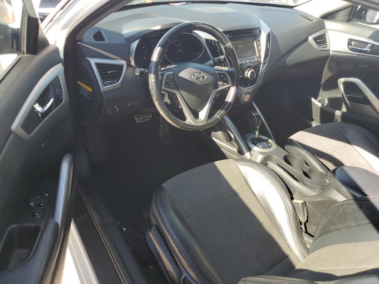 2015 HYUNDAI VELOSTER