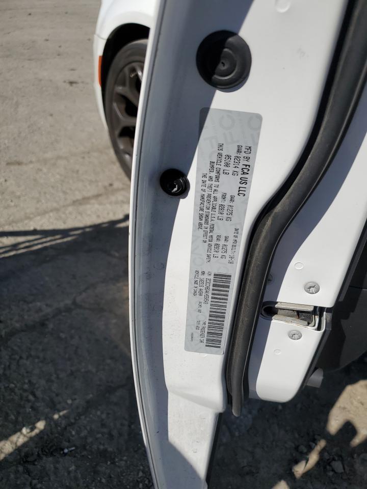 2019 CHRYSLER 300