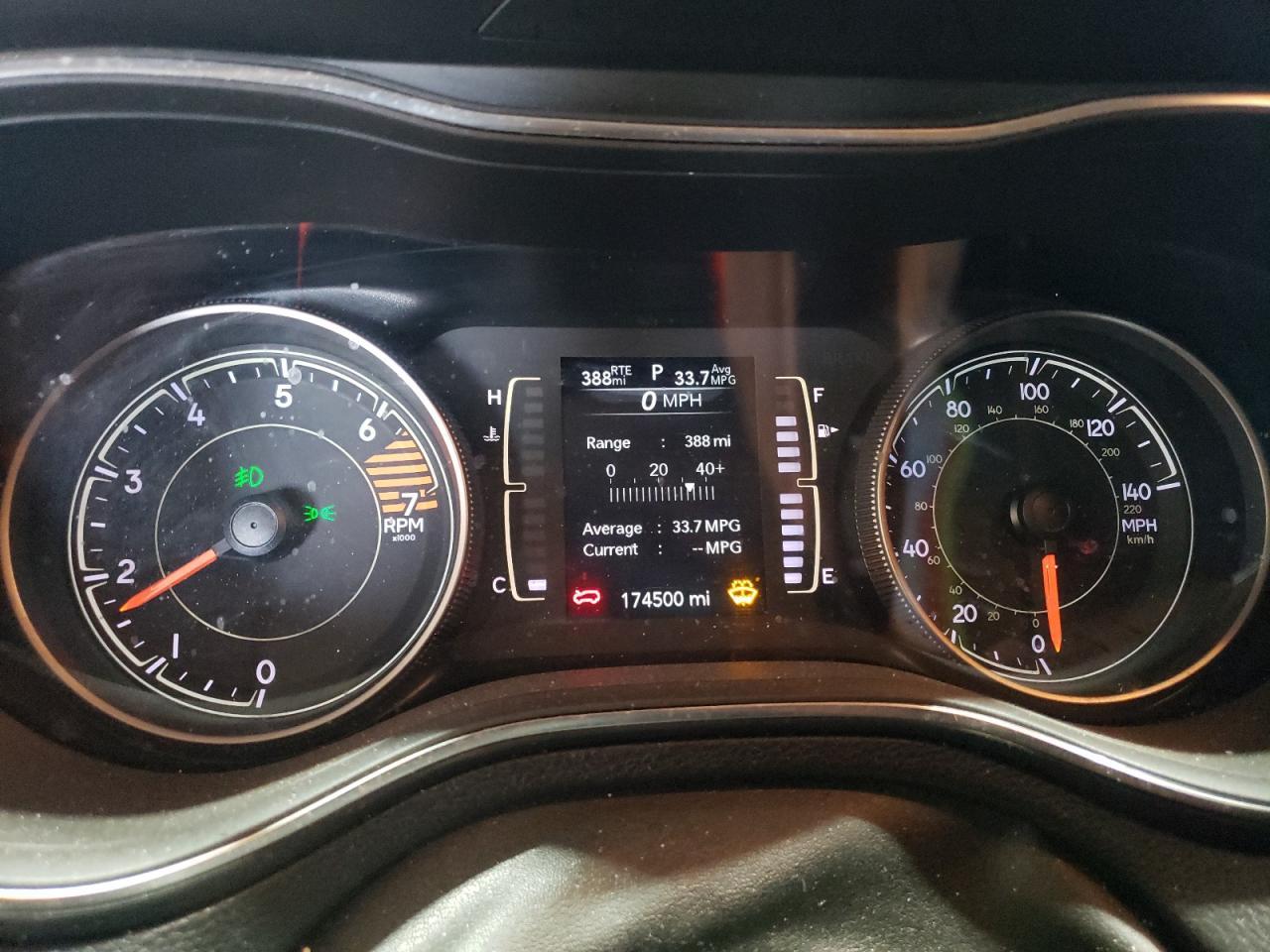2019 JEEP CHEROKEE
