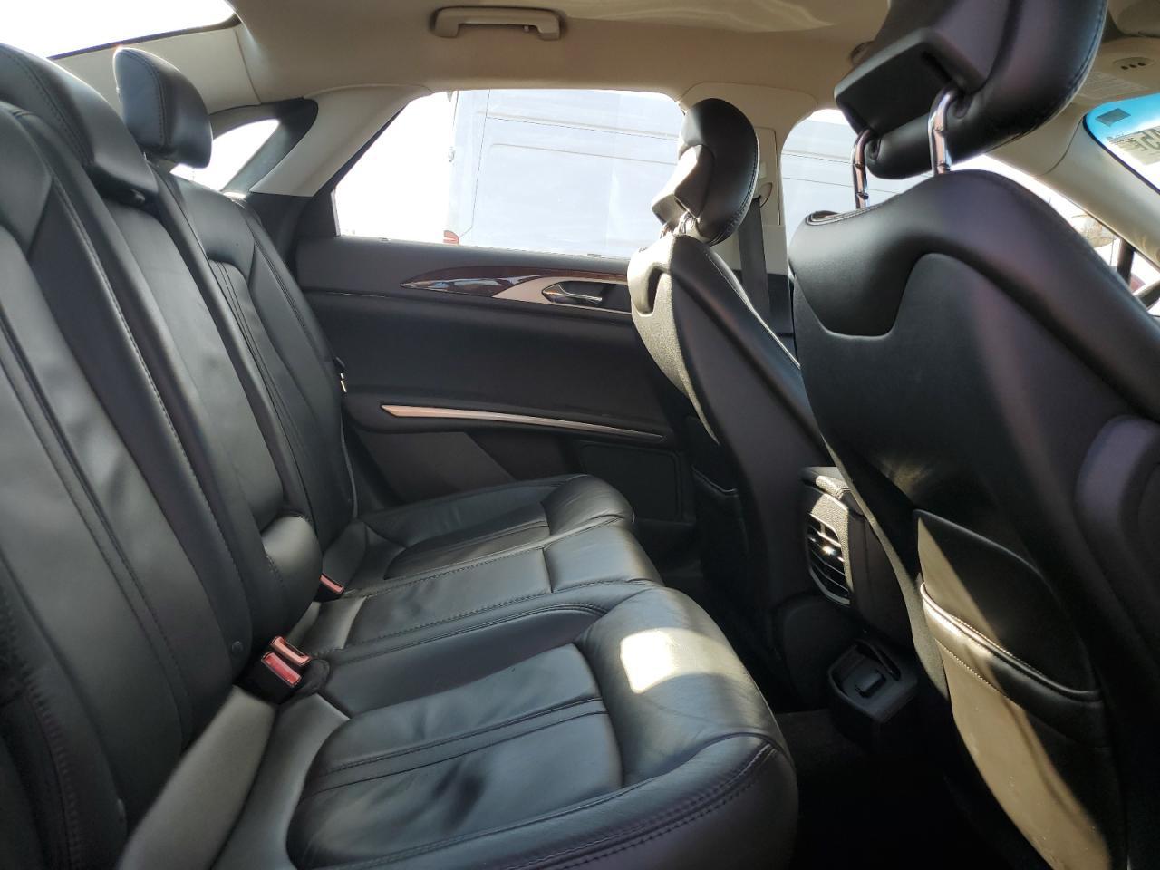 2014 LINCOLN MKZ