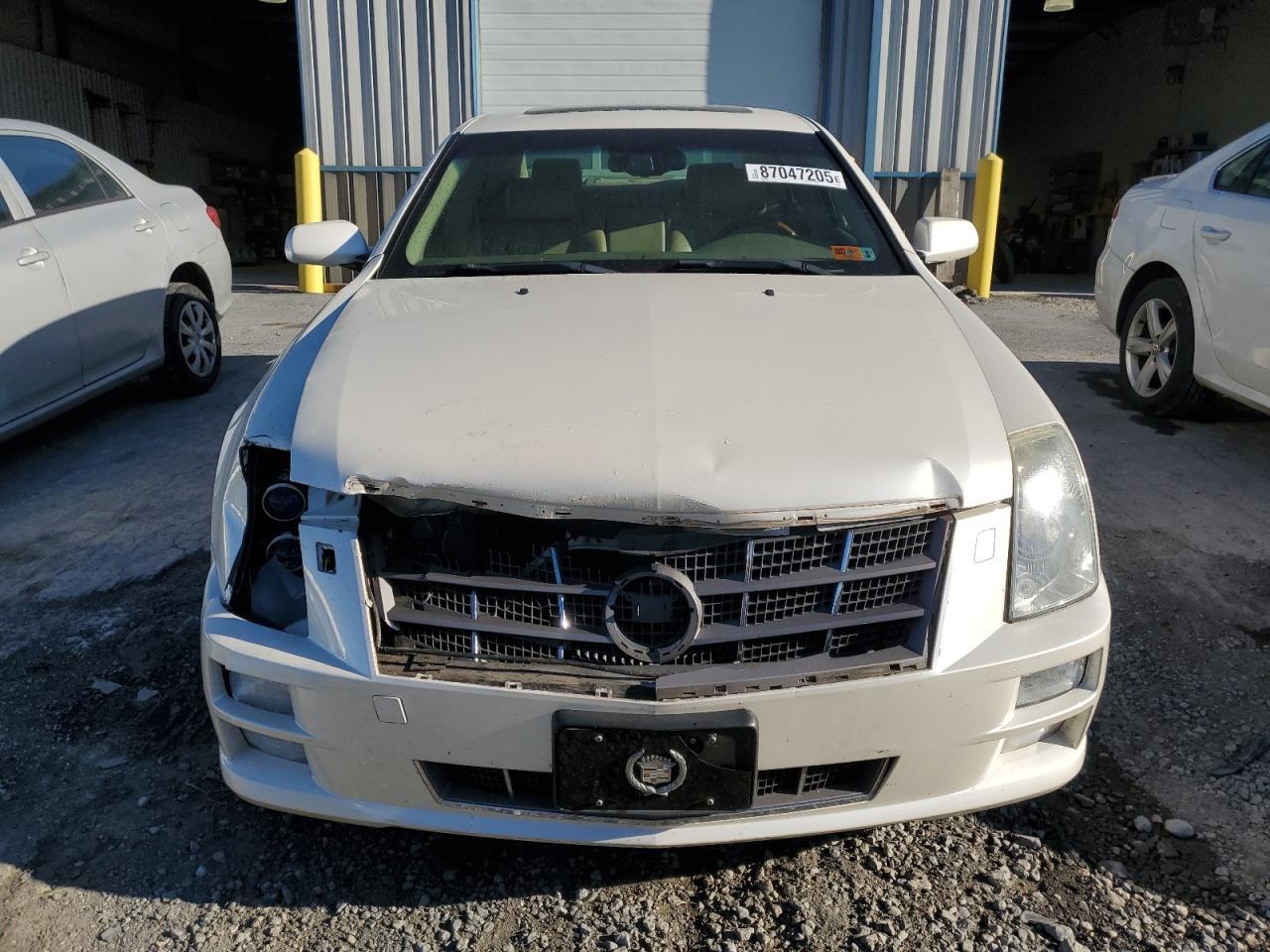 2009 CADILLAC STS