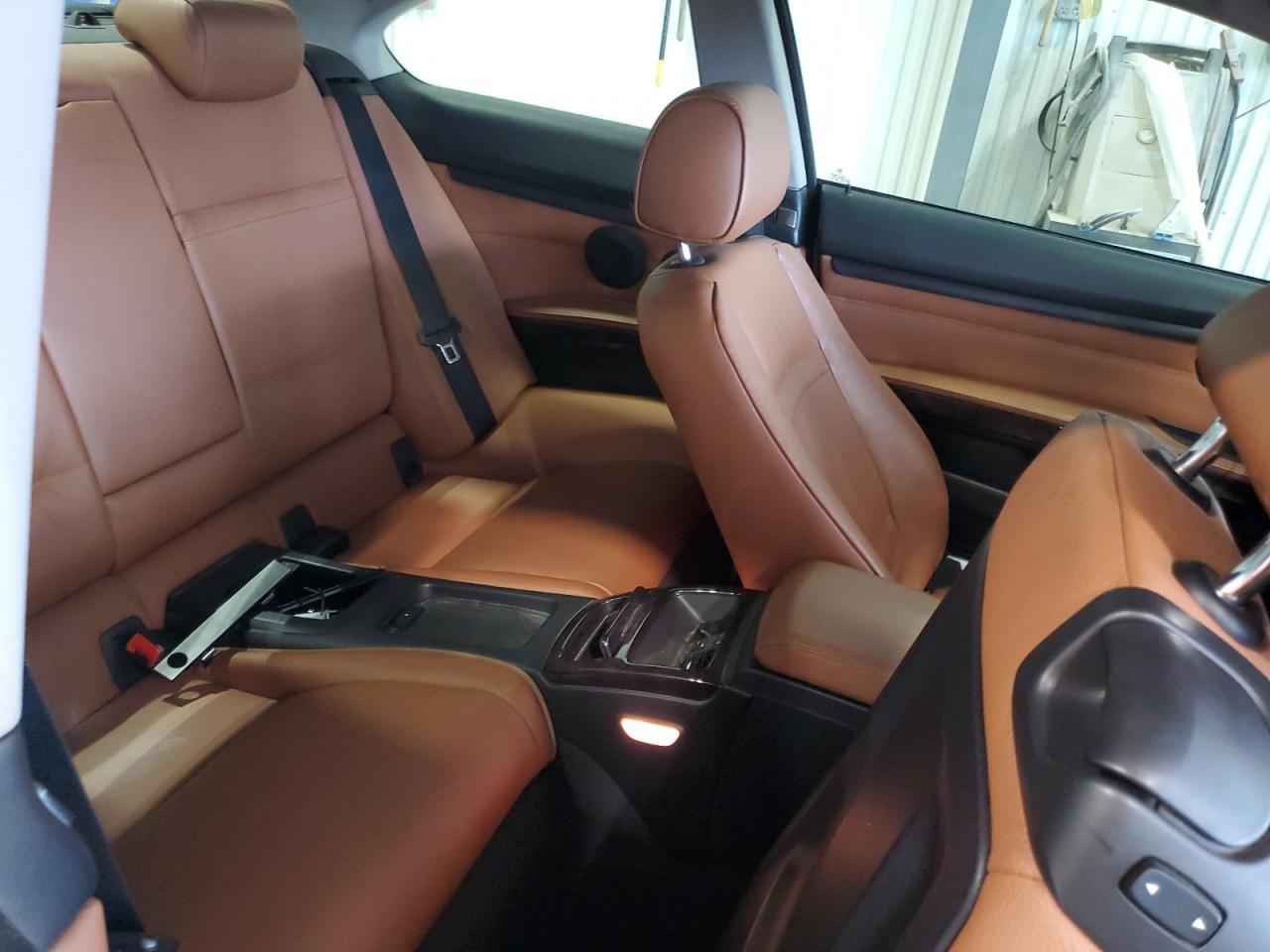 2011 BMW 3 SERIES