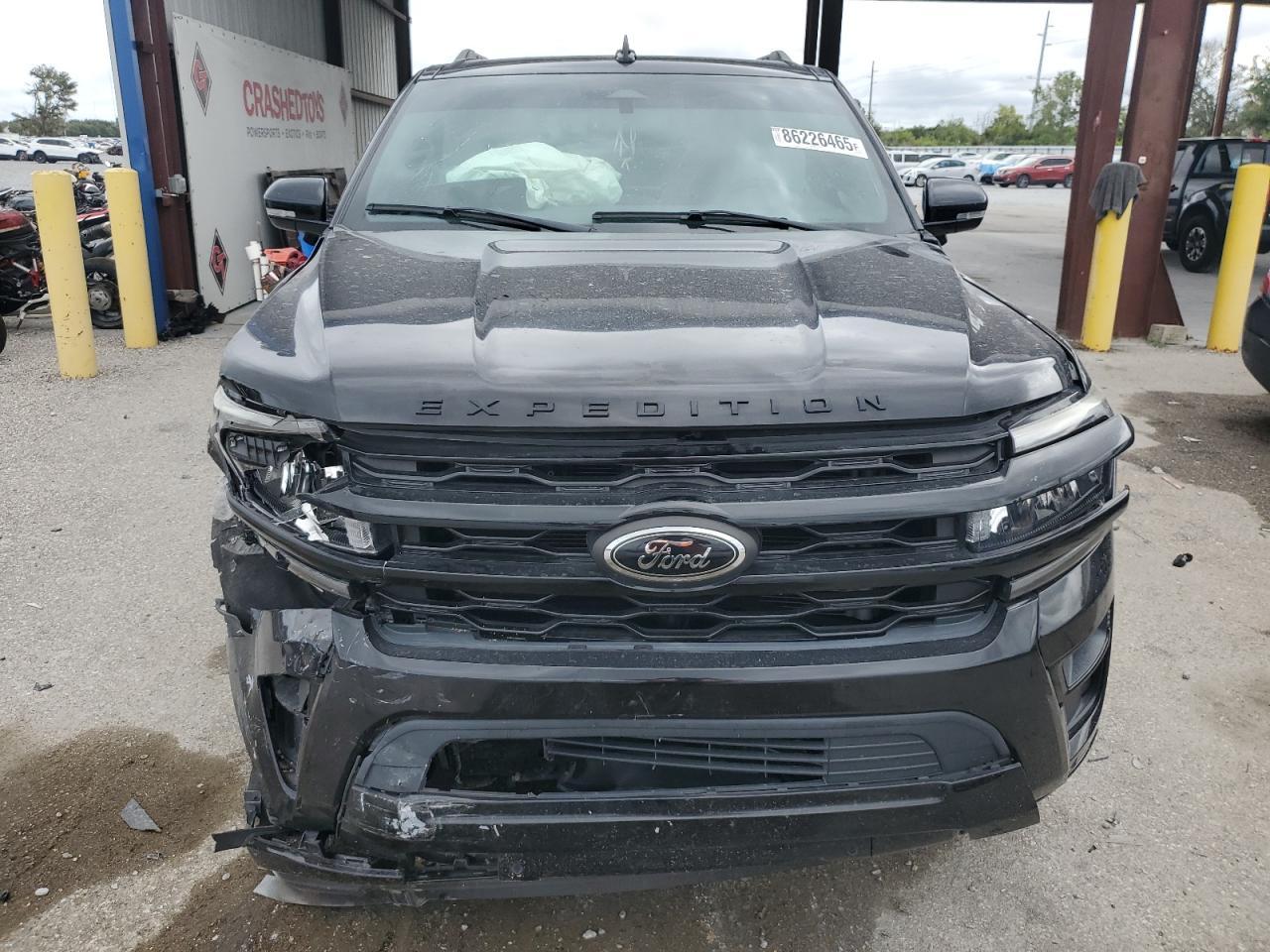 2022 FORD Expedition