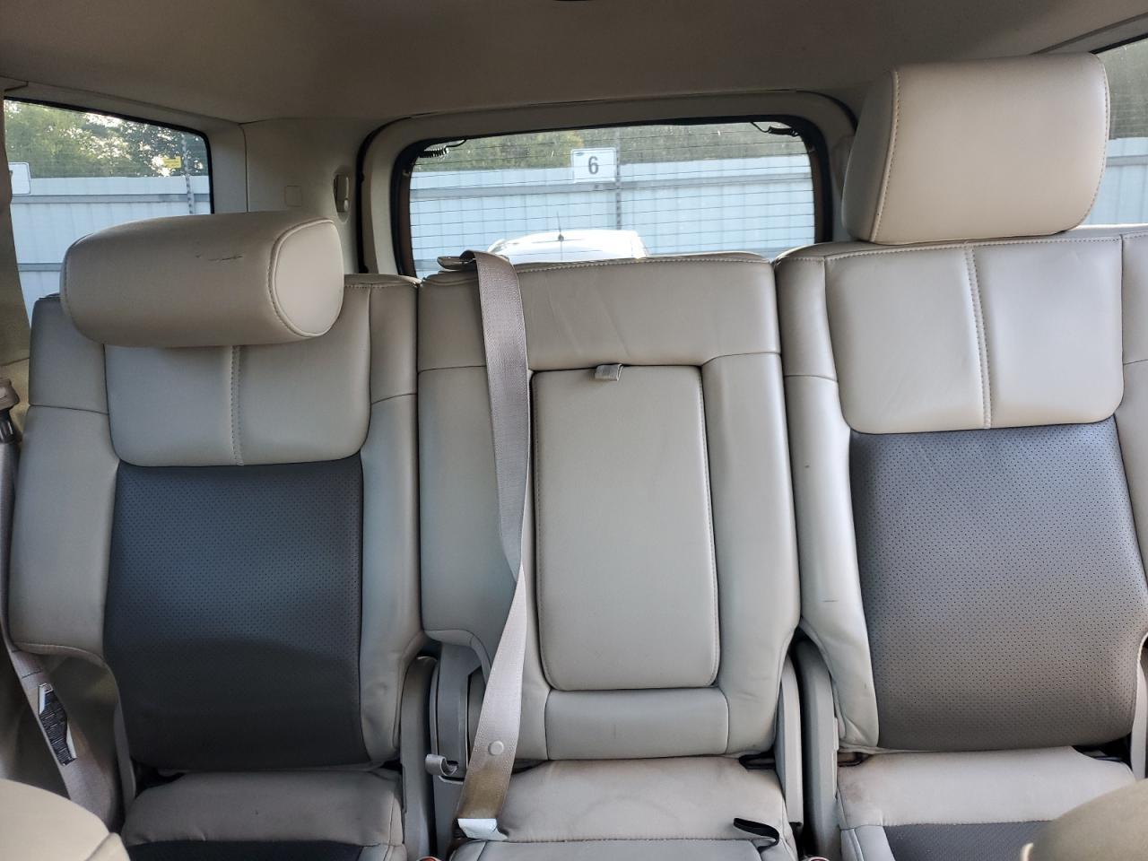 2006 JEEP Commander