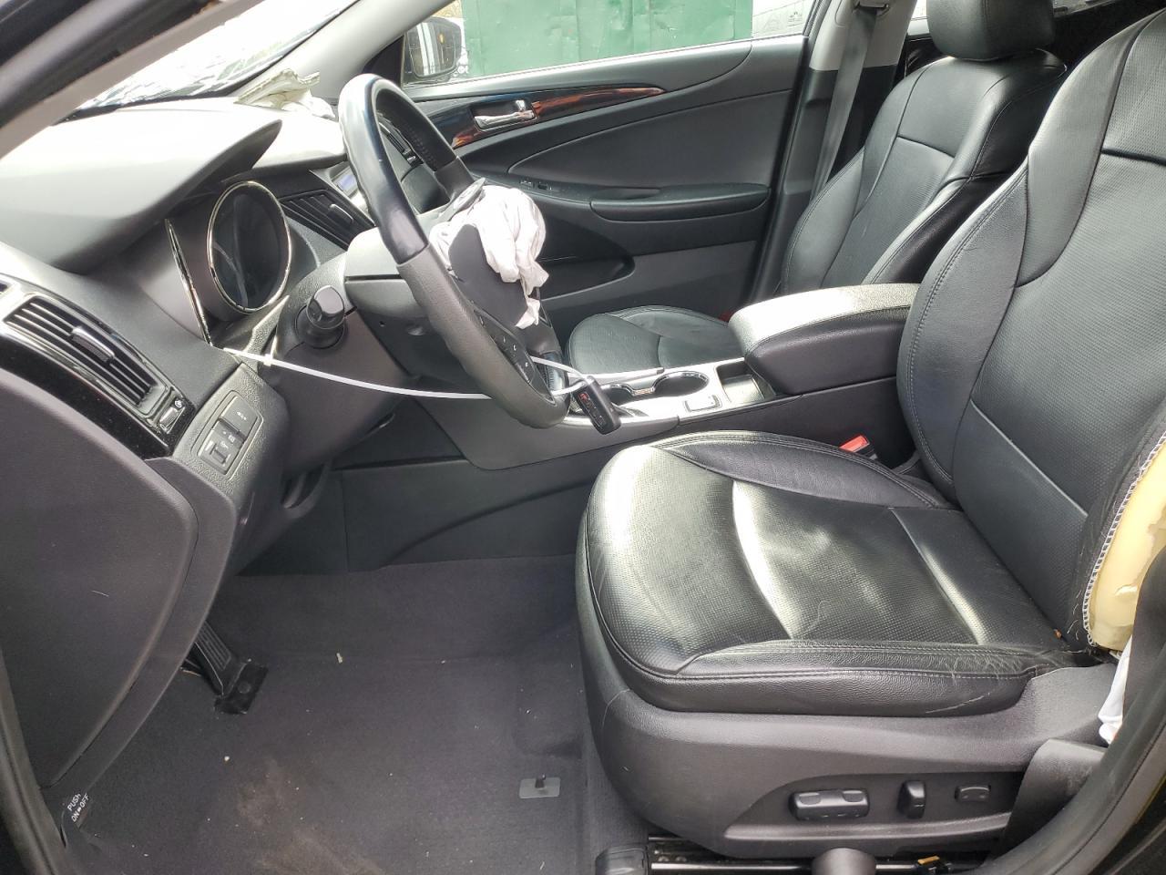 2013 HYUNDAI SONATA