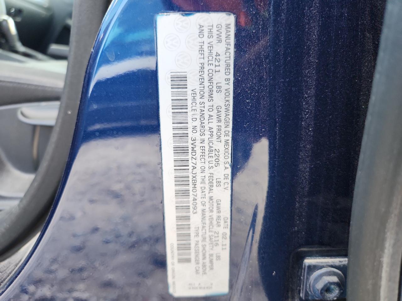 2011 VOLKSWAGEN JETTA