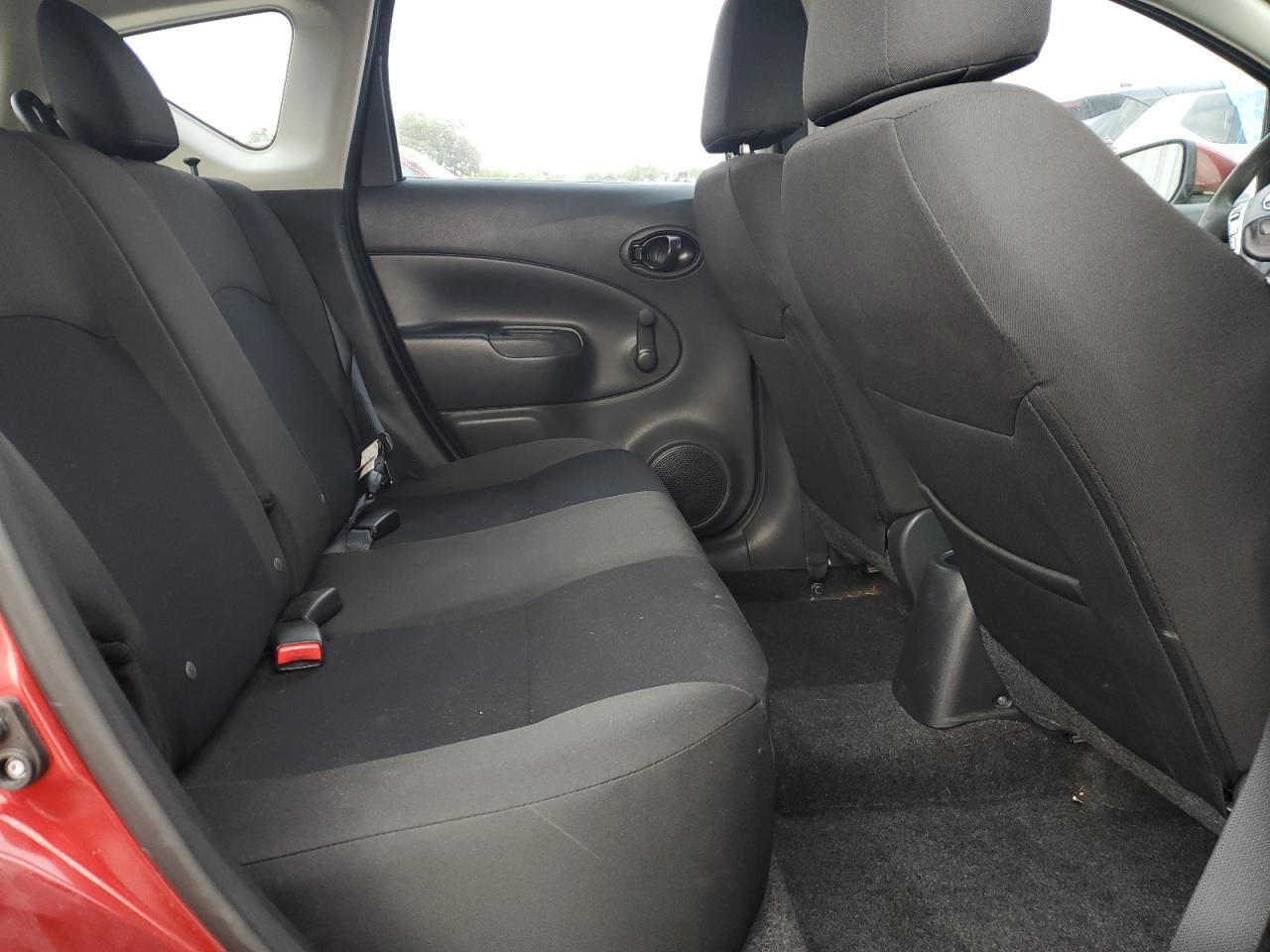 2016 NISSAN Versa Note