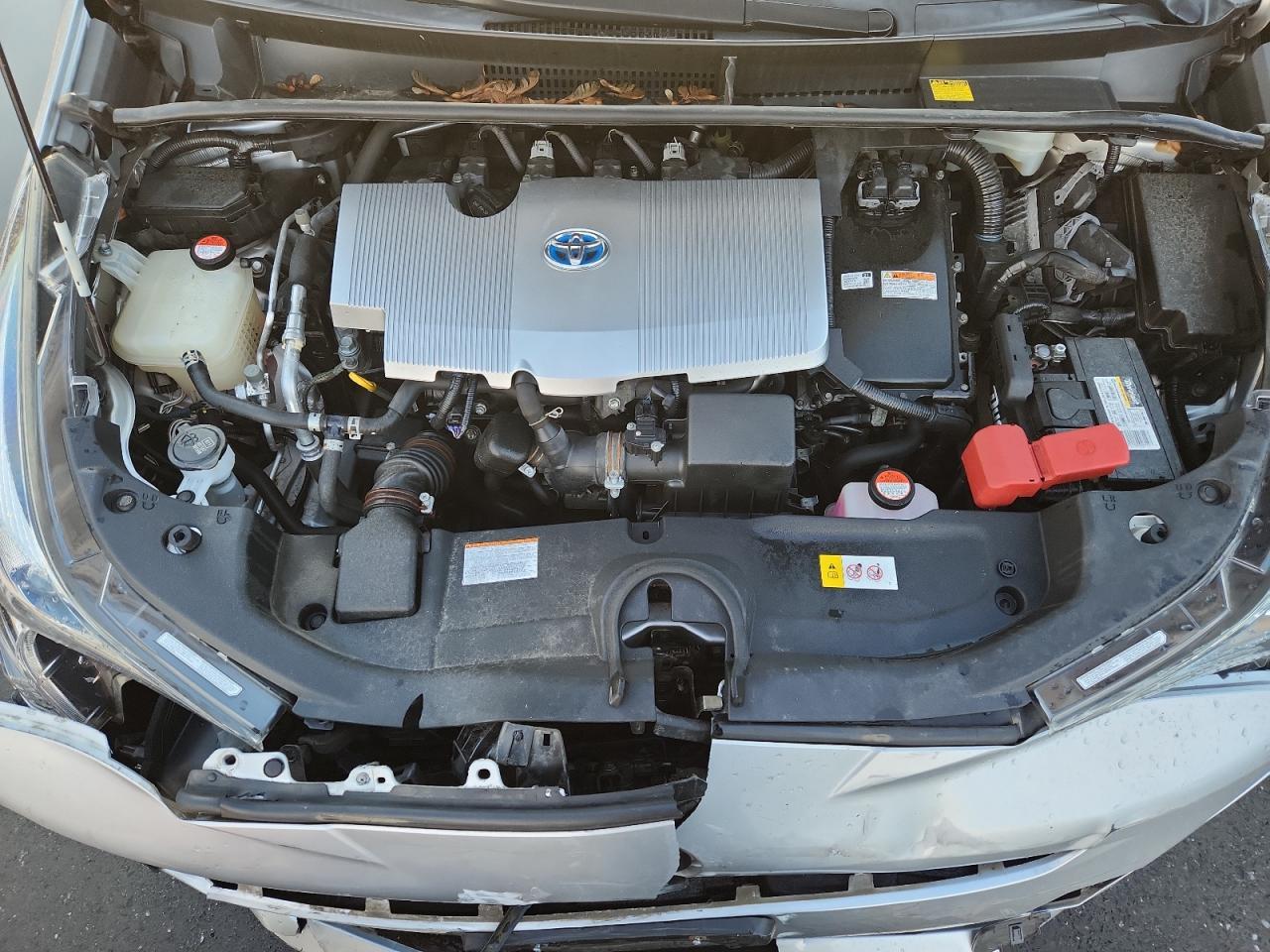 2016 TOYOTA PRIUS