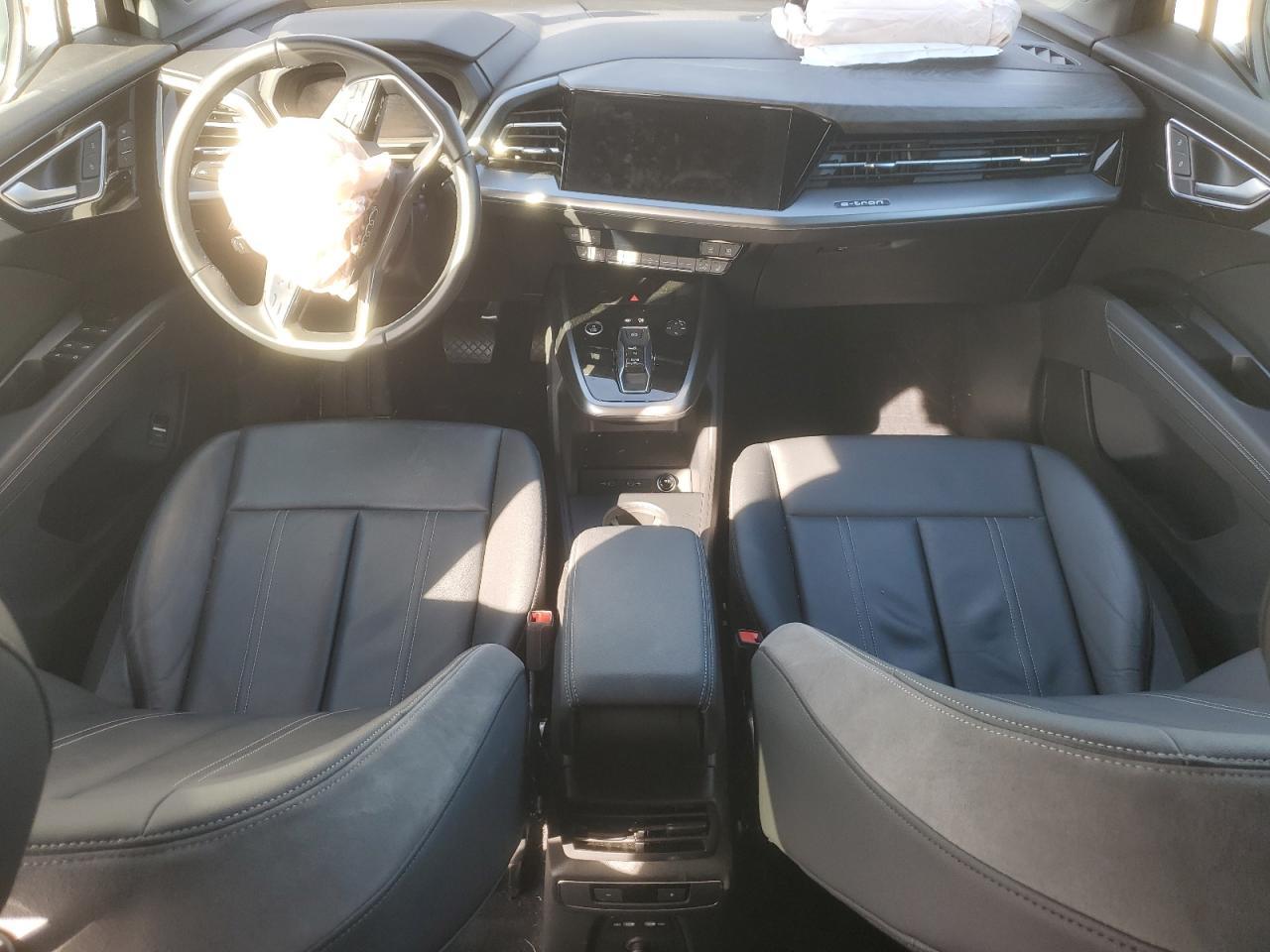 2022 AUDI Q4 e-tron