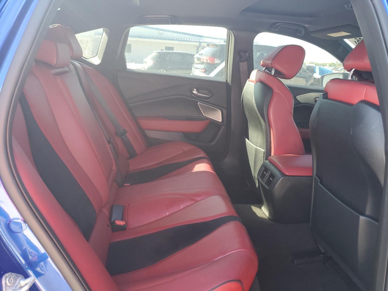 2022 ACURA TLX