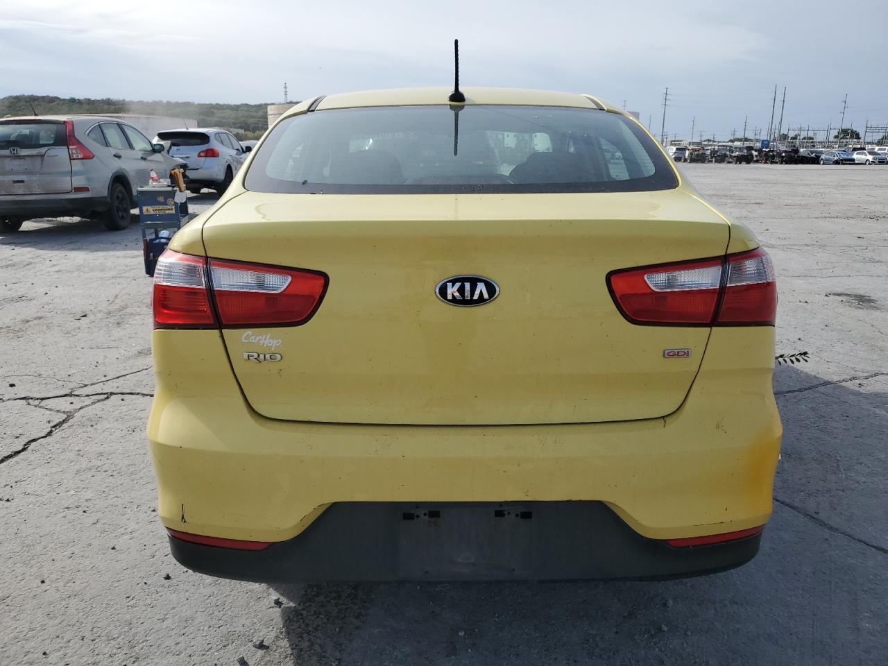 2016 KIA RIO
