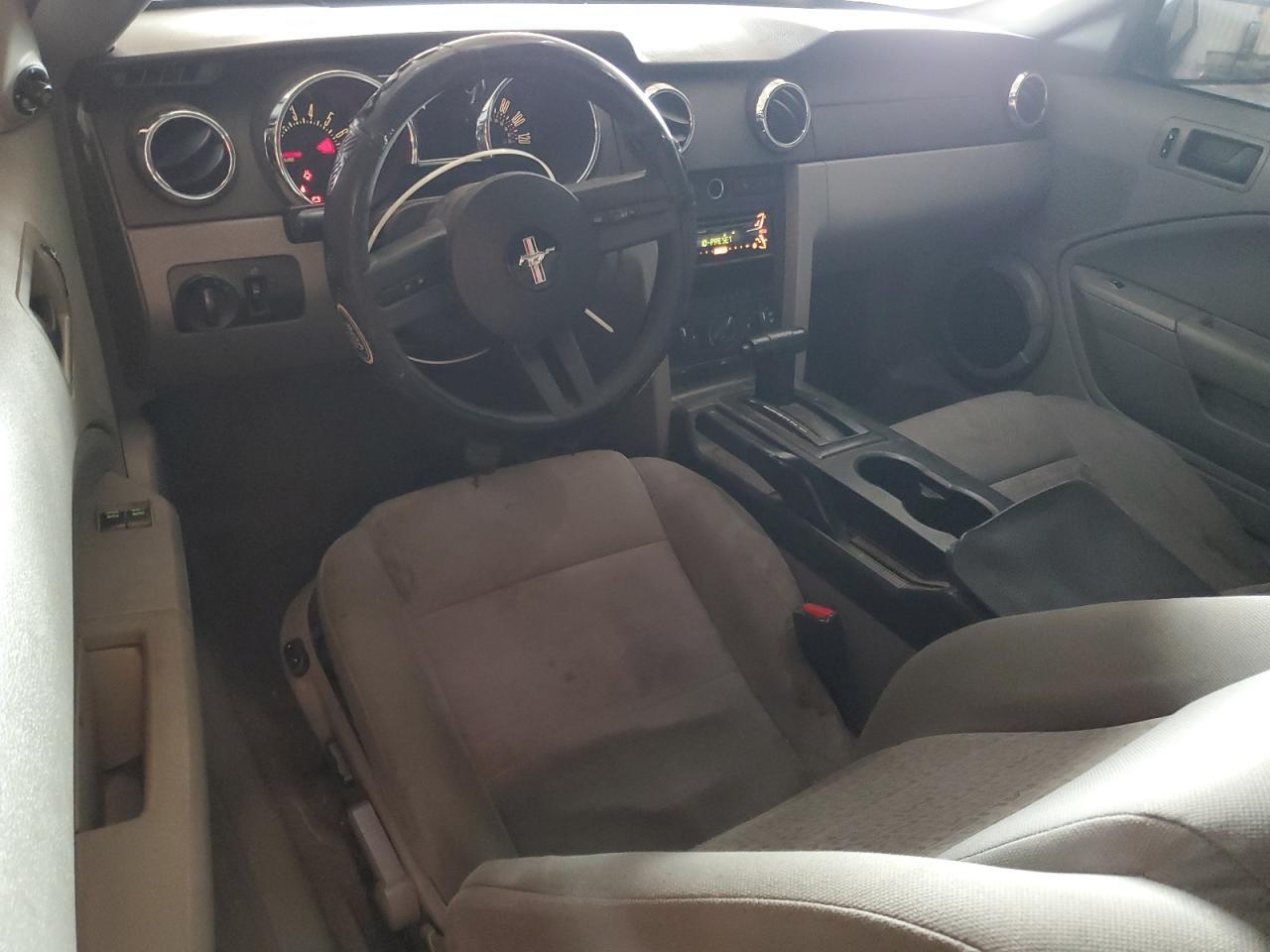 2005 FORD MUSTANG