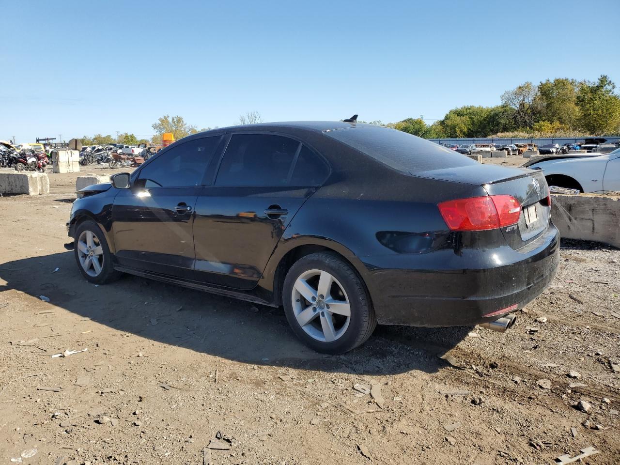 2011 VOLKSWAGEN JETTA