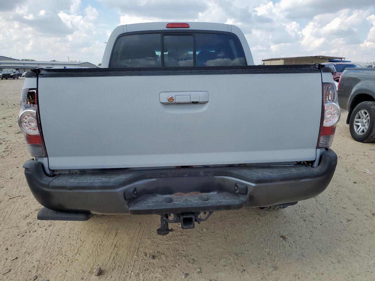 2013 TOYOTA TACOMA