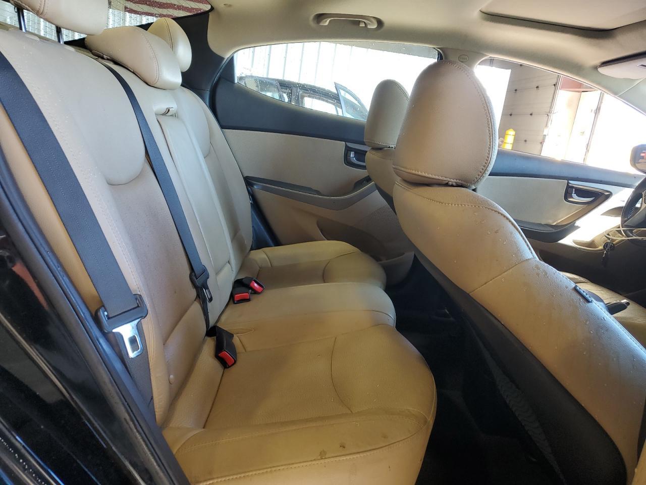 2011 HYUNDAI ELANTRA
