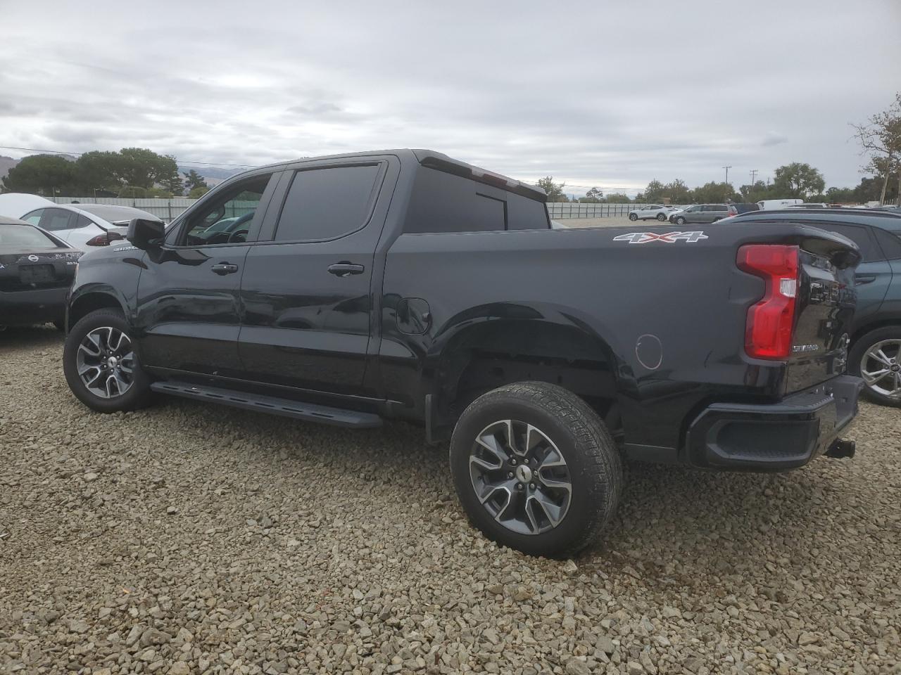 2024 CHEVROLET Silverado
