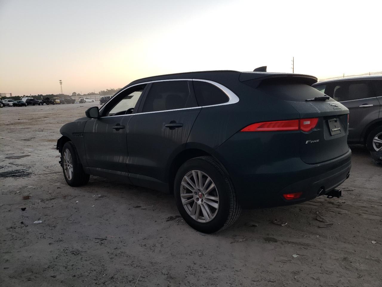 2018 JAGUAR F-Pace