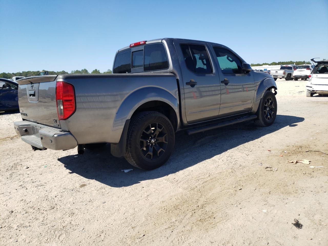 2019 NISSAN Frontier